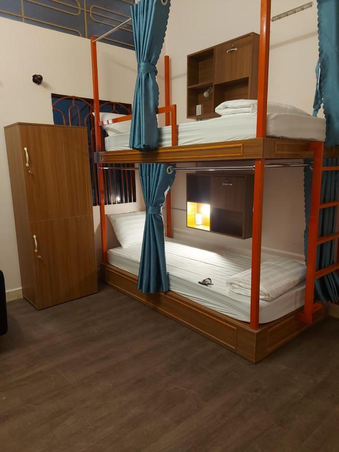 Saigon Rooftops Hostel Хошимин Экстерьер фото