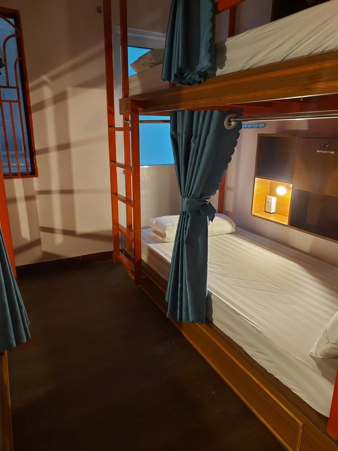 Saigon Rooftops Hostel Хошимин Экстерьер фото