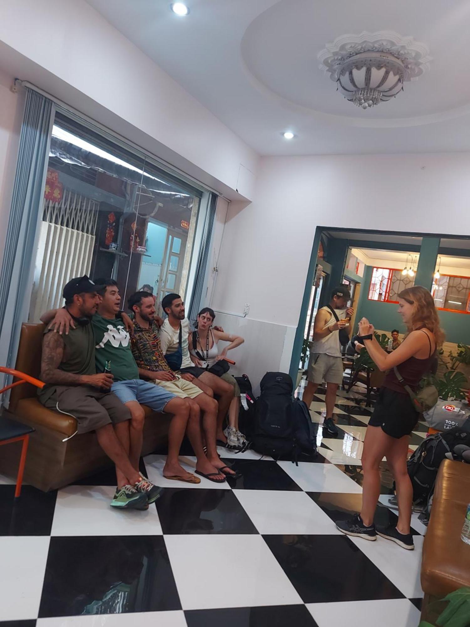 Saigon Rooftops Hostel Хошимин Экстерьер фото