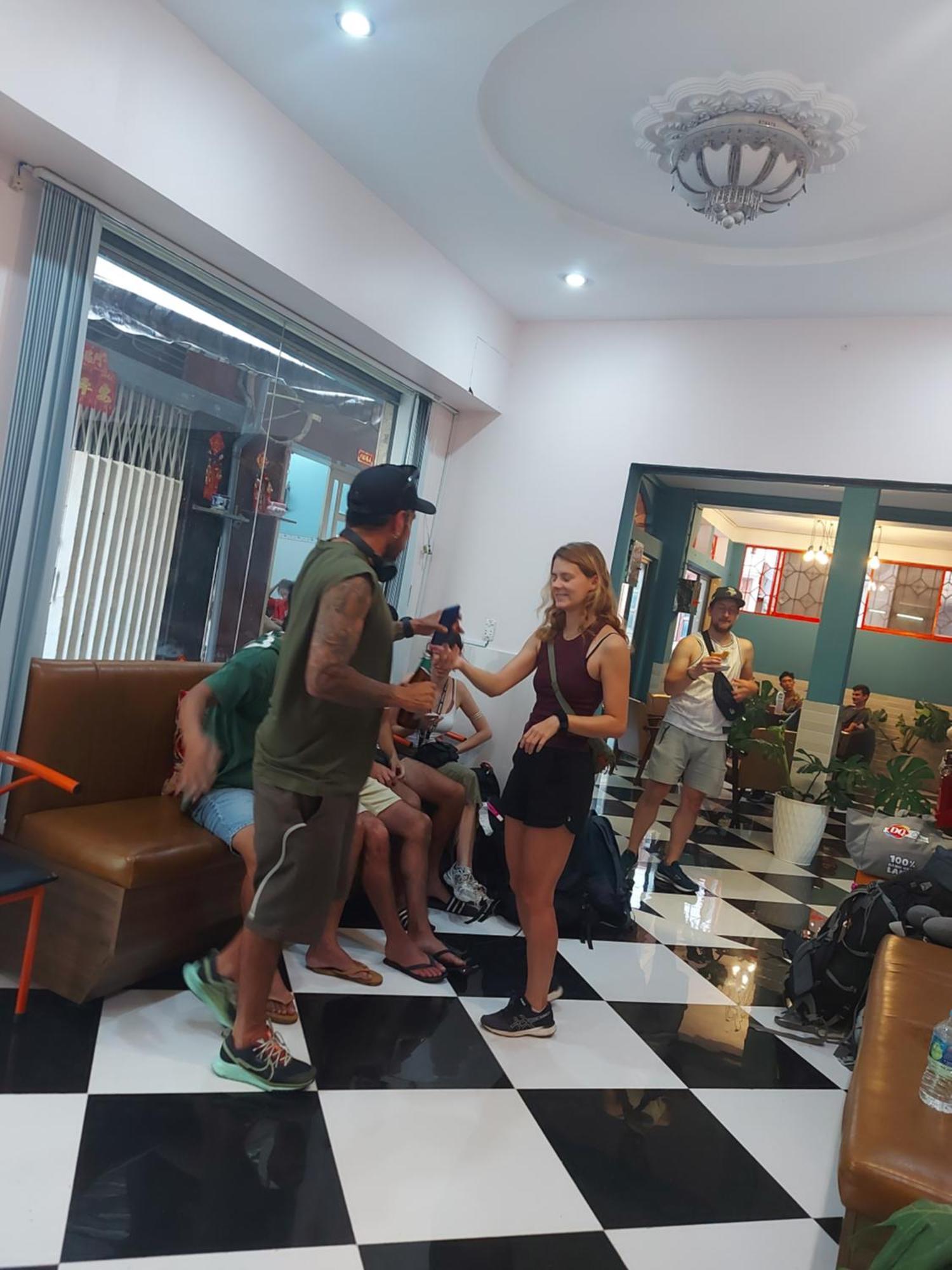 Saigon Rooftops Hostel Хошимин Экстерьер фото