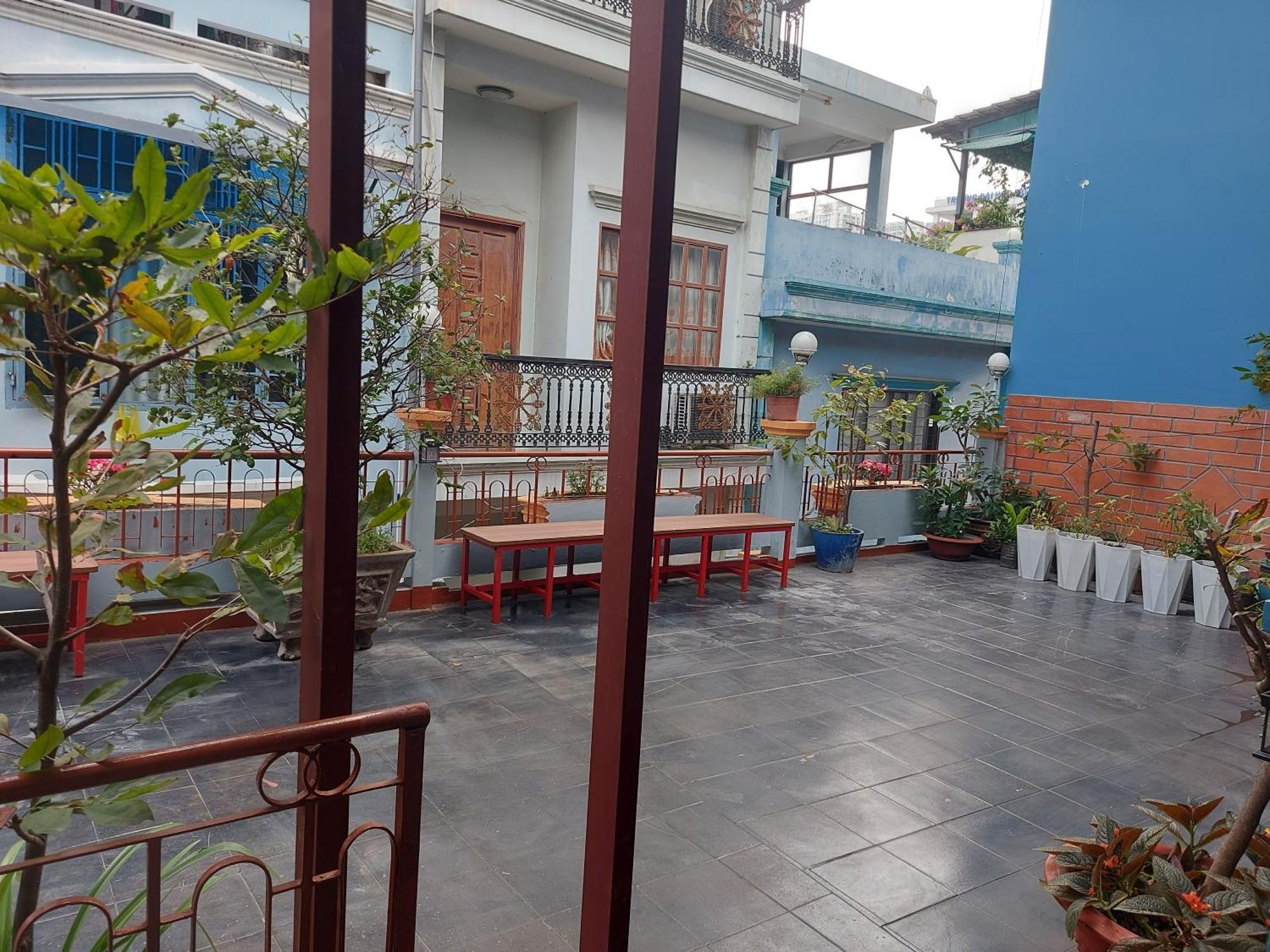 Saigon Rooftops Hostel Хошимин Экстерьер фото